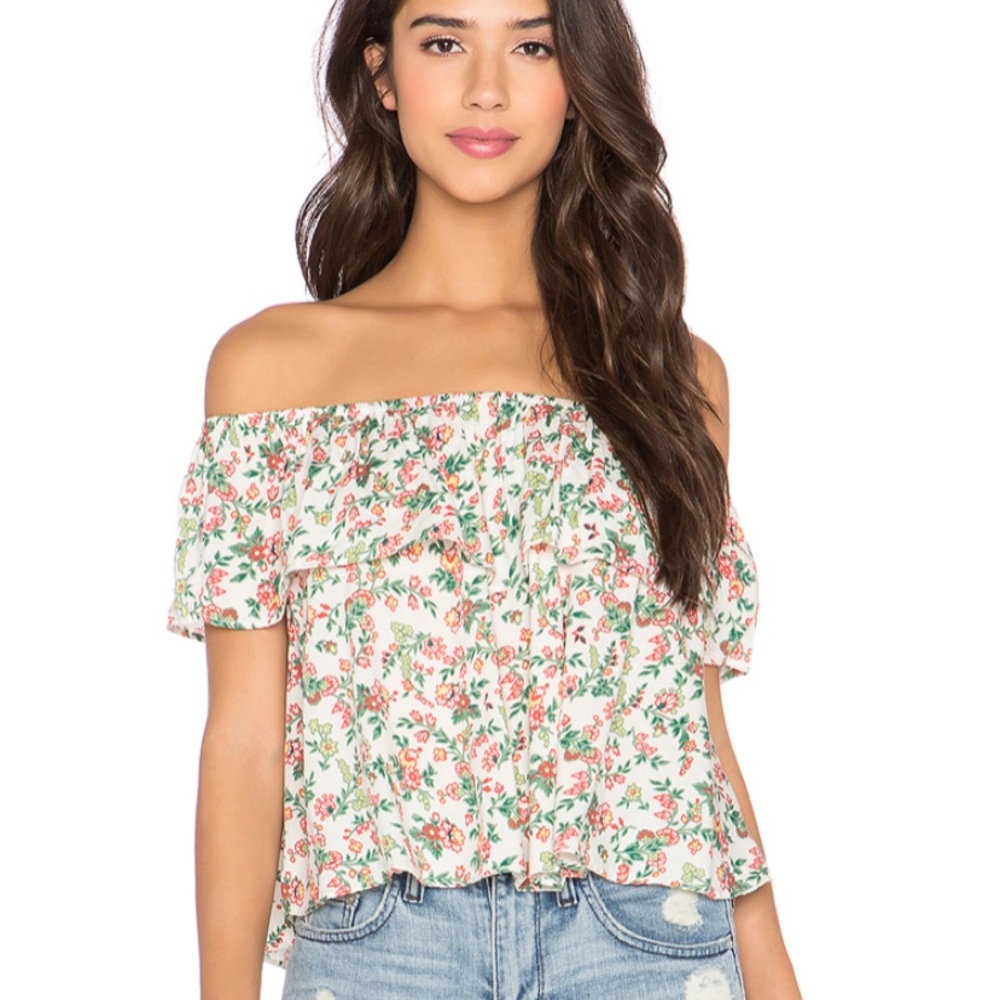 Revolve Glamorous Ruffle Crop Top